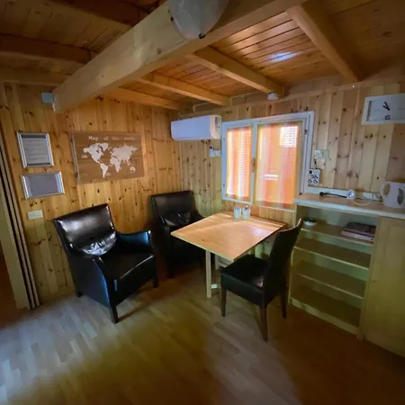 Chalet Rent Camping Porlezza