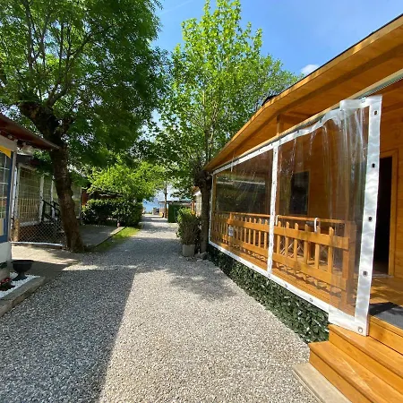 Kemping Chalet *